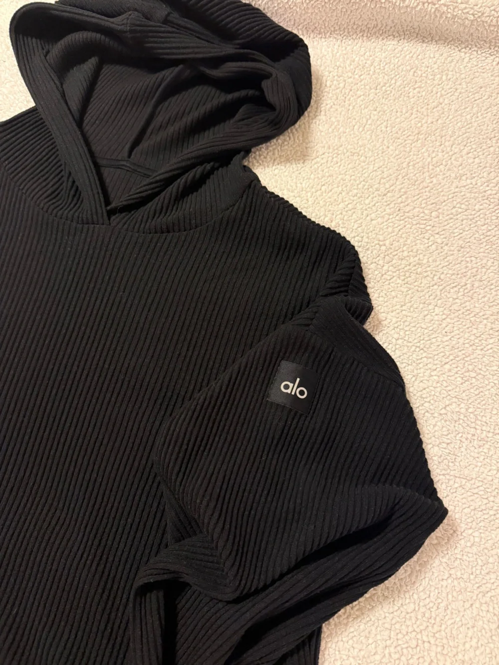 Alo Yoga Muse Hoodie Black Cropped Ribbed Knit Pullover Sweatshirt